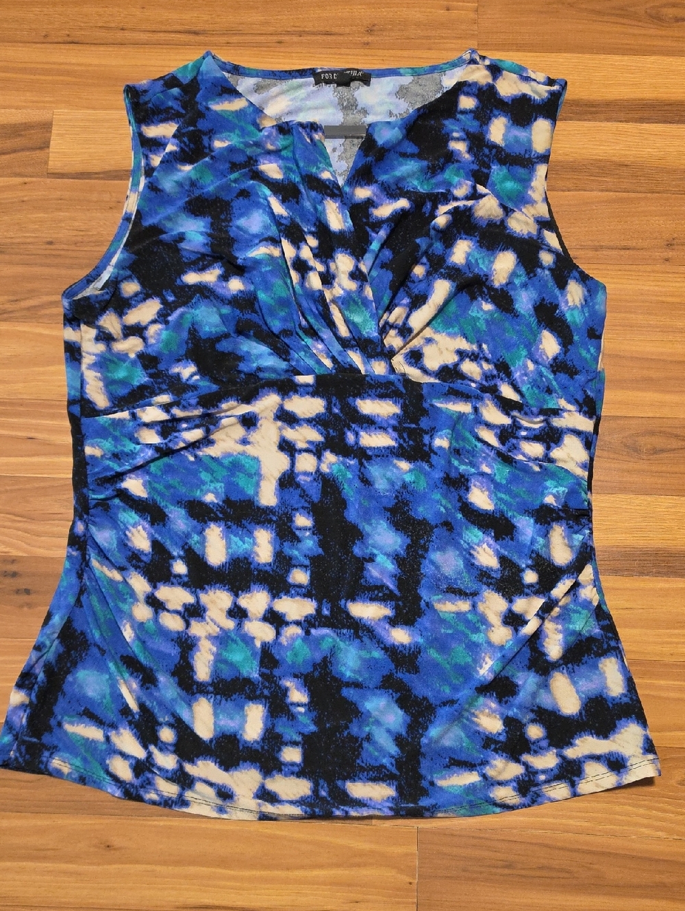 For Cynthia Blue Black Cream Abstract V-Neck Sleeveless Top